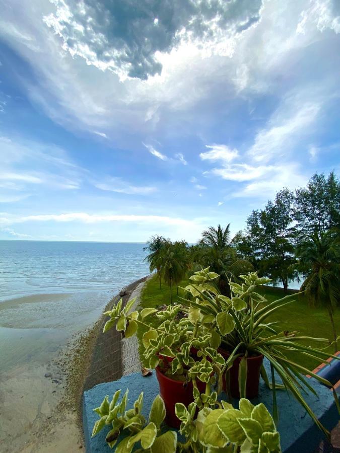 D' Sea View Apartment Port Dickson Exteriör bild
