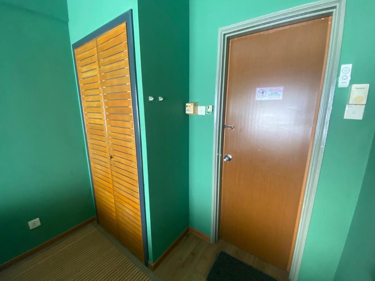D' Sea View Apartment Port Dickson Exteriör bild